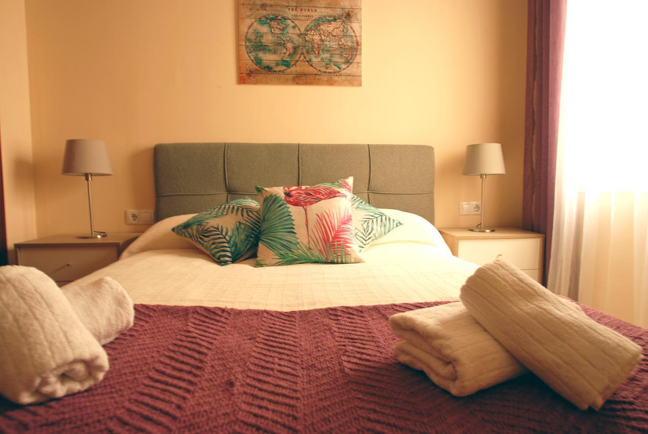 Apartamentos La Caleta De كاديز المظهر الخارجي الصورة