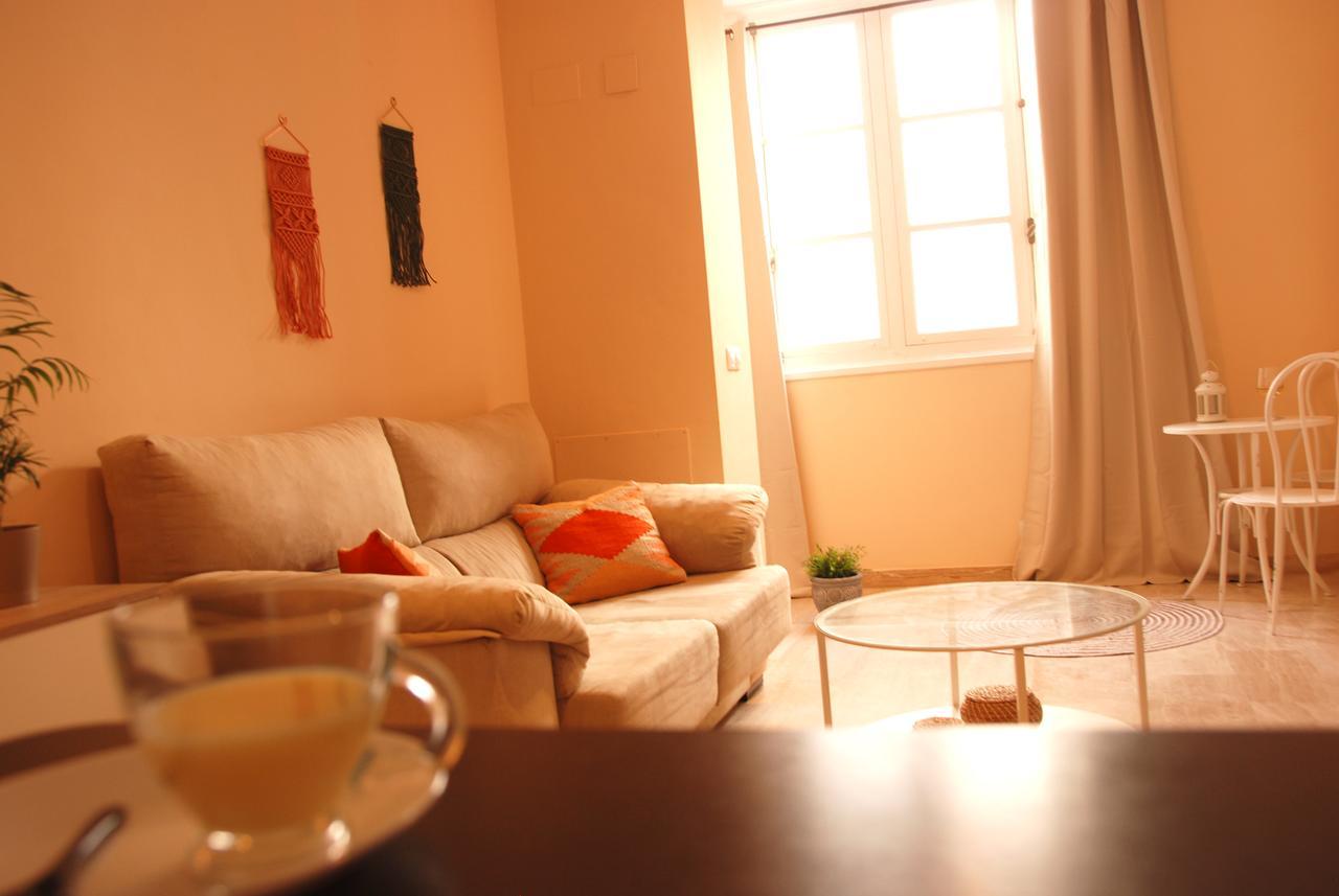 Apartamentos La Caleta De كاديز المظهر الخارجي الصورة