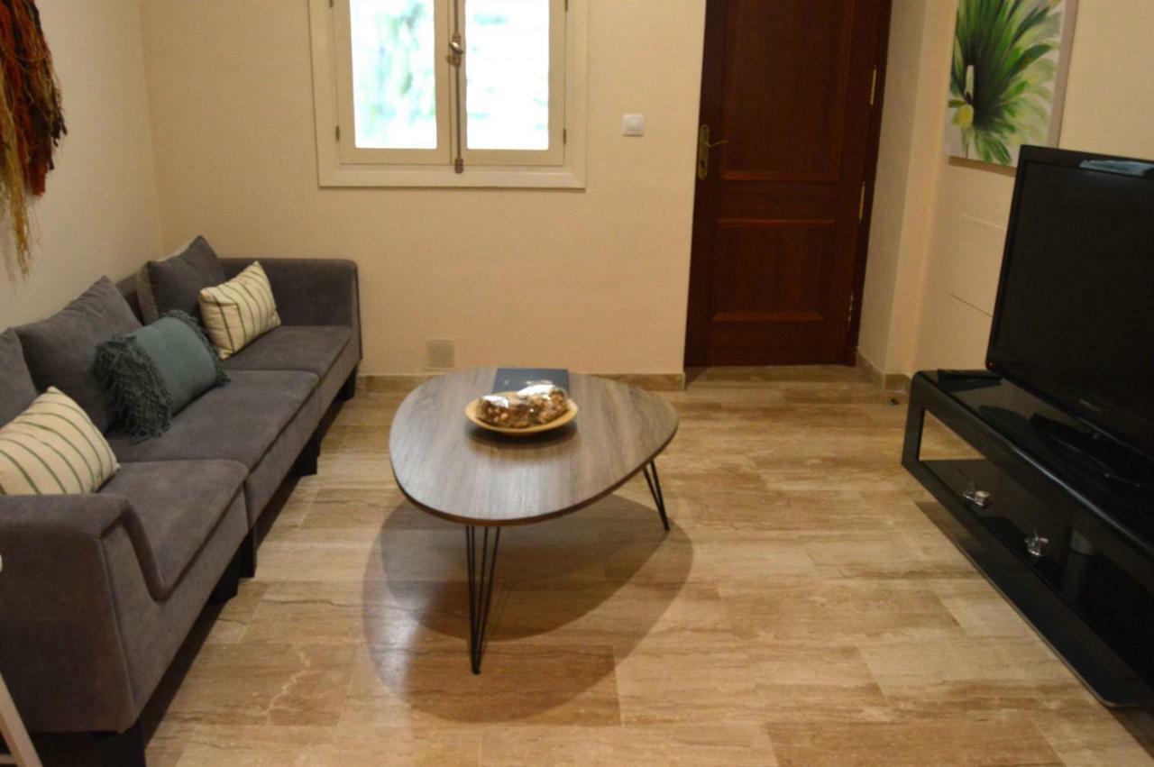 Apartamentos La Caleta De كاديز المظهر الخارجي الصورة