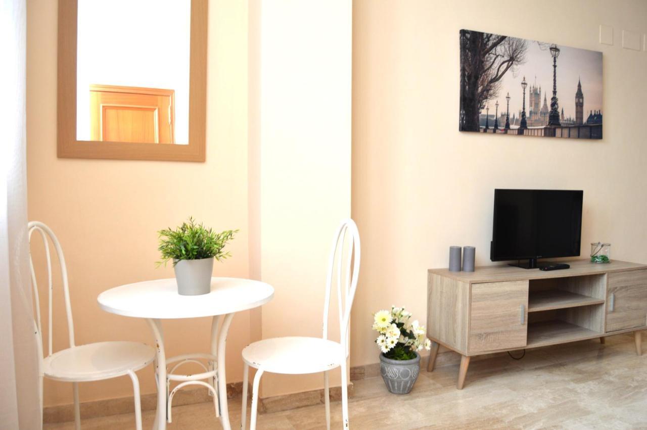 Apartamentos La Caleta De كاديز المظهر الخارجي الصورة